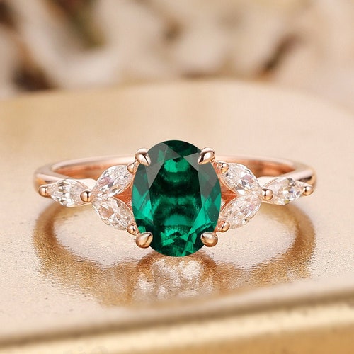 Vintage Ring6x8mm Oval Cut Emerald Engagement Ringprong Set - Etsy