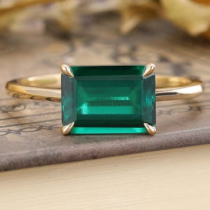 Vintage East West Style Solitaire Ring,4CT Emerald Cut Lab Created Emerald Engagement Ring,Anniversary Promise Ring,14K Solid Gold Ring