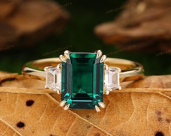 Vintage Smaragd Ring, 6x8mm Smaragd Zentrum, Verlobungsring, Doppel Zinken Hochzeit Versprechen Ring, Geburtstagsgeschenk, personalisierte handgefertigte Ring