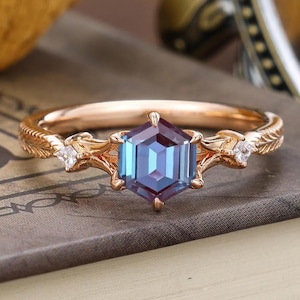 Vintage Hexagon cut Alexandrite  Engagement Ring Solid Rose Gold Ring Womens Alexandrite Wedding promise ring,Anniversary Gift For Her