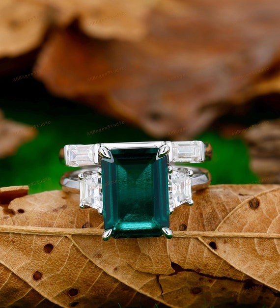 Anillos de compromiso en el centro hotsell