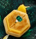 Brilliant 8X11mm Lab Created Emerald Center Engagement Ring,Minimalist Style Anniversary Ring,Promise Ring For Female,14K Yellow Gold Ring