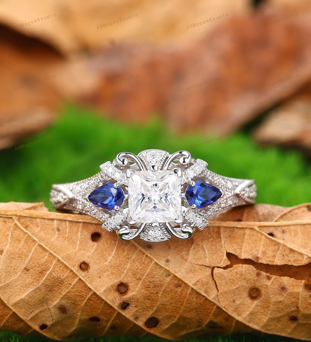 Vintage 6x6mm Brilliant Princess Cut Moissanite Female