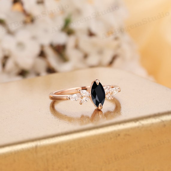 Black gem wedding ring deals