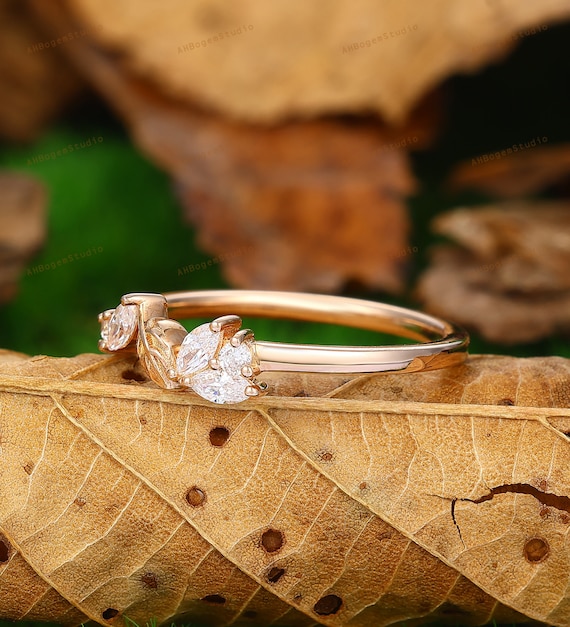 Art Deco Wedding Band,moissanite Wedding Promise Ring,leaf