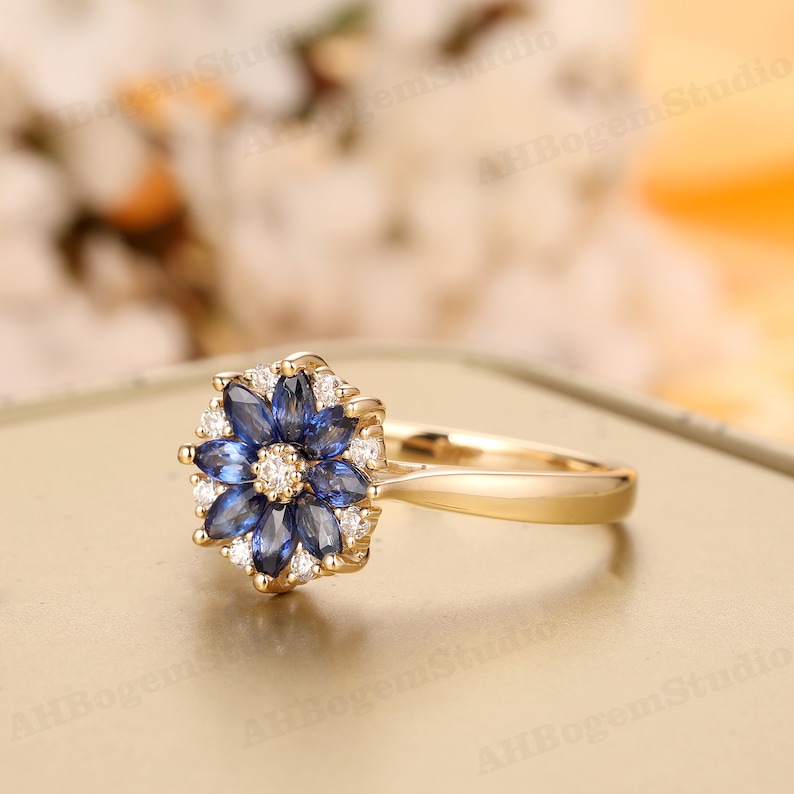 Natural 0.945CTW Blue Sapphire 14K Solid Gold Female Ring,Diaomonds Accents Engagement Ring,Anniversary Ring,Ring for Women,Flower Design image 3