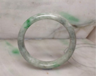 Gran brazalete de jade