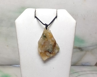 Colgante de pescado de jade multicolor