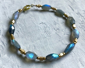 Labradorite beaded bracelet faceted labradorite with solid brass beads