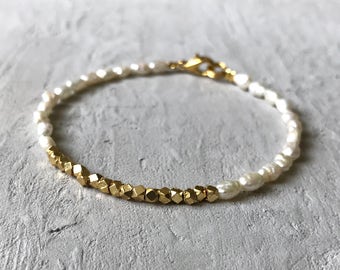 freshwater pearl & 24k gold beaded bracelet