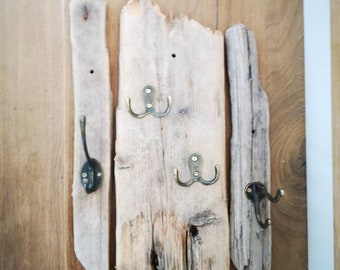 Wardrobe made of driftwood 3x single hanger