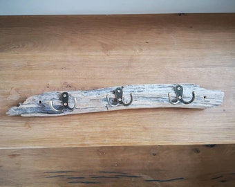 Wardrobe made of driftwood - 45 cm long