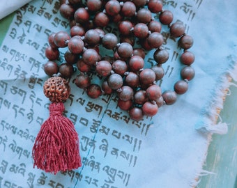 SADHU MALA long burgundy garnet Jasper necklace with a big RUDRAKSHA // raw silk tassel / India hindu mala 108 bead mala Yoga