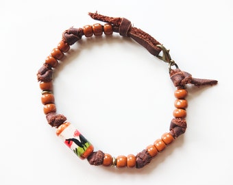 LLAMA leather bracelet / Peruvian handmade bead Peru ceramic
