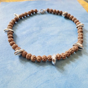 RUDRAKSHA and COWRIE SHELLS short necklace with toggle closure image 7