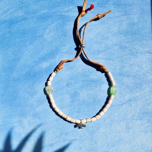 BIRD SONG leather bracelet with SWALLOW / adjustable