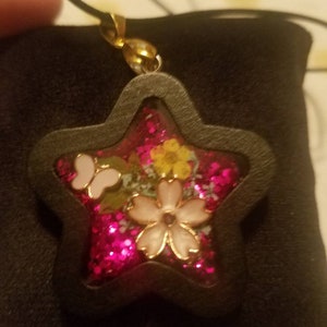 UV Resin wood frame flower pendant necklace butterfly dried flowers 16&quot; adjustable