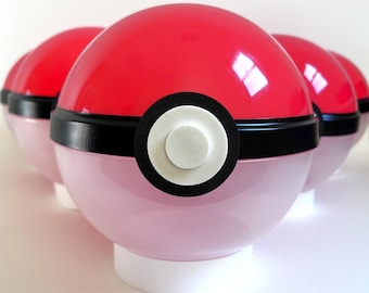 18 Pokemon Pokeball Party Favor Ball, Container for Parties, Birthday Bags, Pokemon Party Decorations