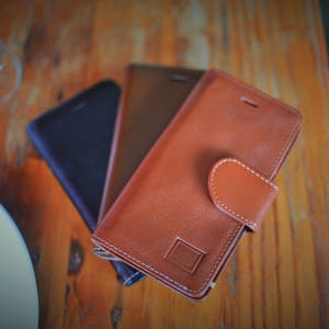 Handmade iPhone 6/6S Case Genuine Vegetable Tan Leather / image 1