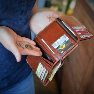 Unisex Tri-Fold Wallet Natural Vegetable Tan Leather Wallet Black/Brown/Deep Rich Tan/Handmade Gift image 5