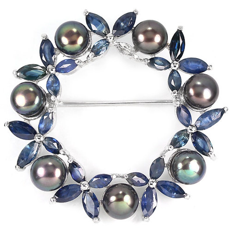 Edwardian Mrs Wallis Simpson White Gold Vermeil Sapphire /& Black Freshwater Pearls Retro Floral Wreath Circular Brooch Truly Venusian