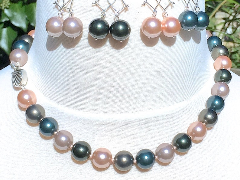Retro Movie Goddess 925 Sterling Silver Seashell Multicolour 12mm South Sea Shell Pearl Necklace /& Dropper Earrings Set