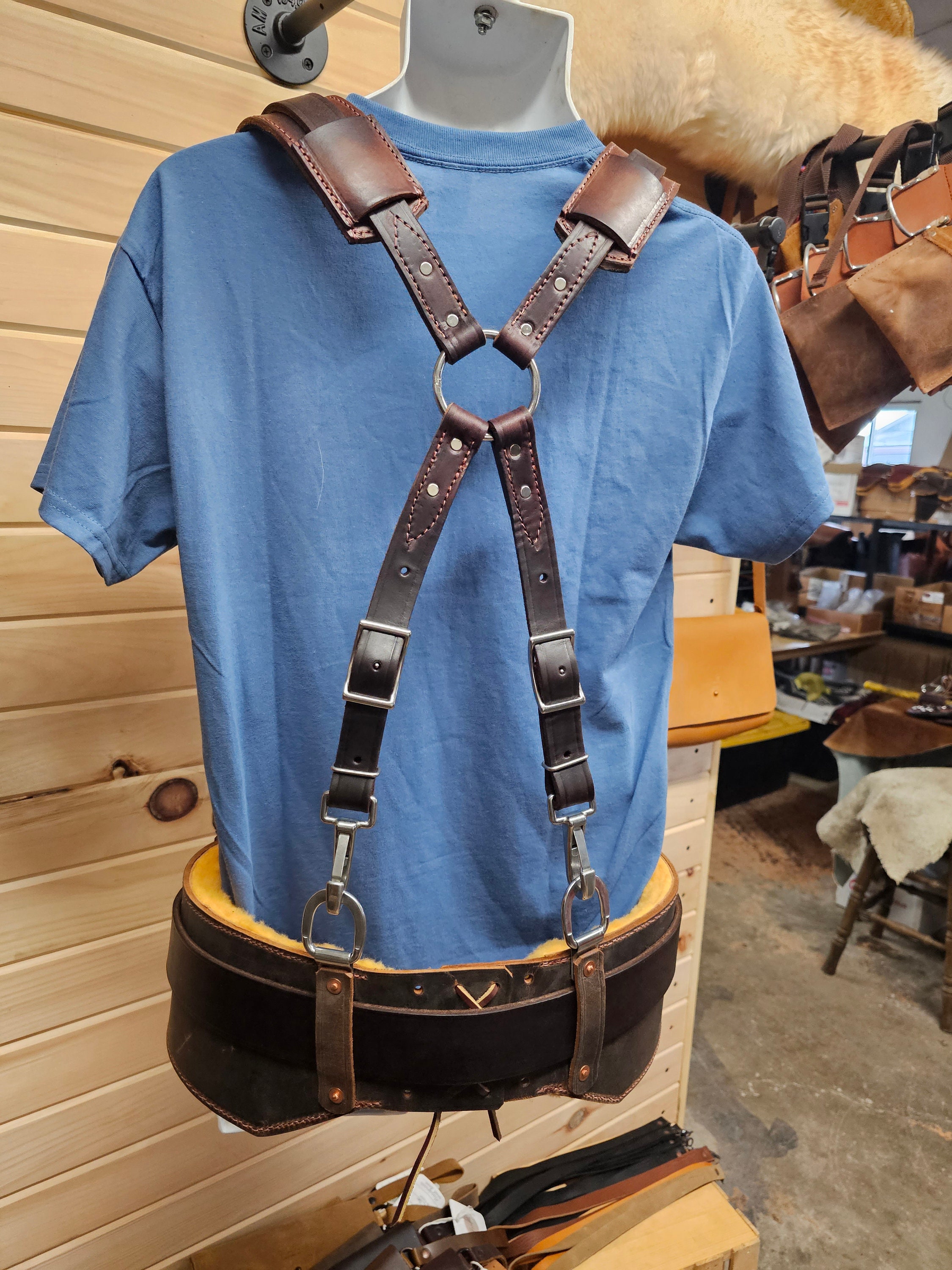 Belt braces hotsell