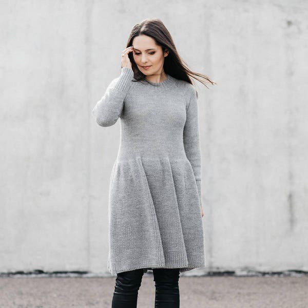 Robe gris alpaga, robe pull en tricot, tunique beige et noire, pull en tricot, robe d'hiver, robe décontractée, cadeau de Noël, pull pour femme