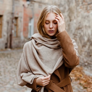 Women's 100% Cashmere Scarves & Wraps