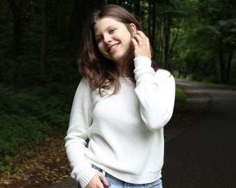 Cotton sweater, women pullover, relaxed knit sweater in white color, raglan sleeves sweater for women, short summer sweater with slits