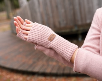 Cashmere fingerless mittens for women, dusty rose 100% cashmere knit fingerless gloves, rib knit wool arm warmers, fingerless mitts