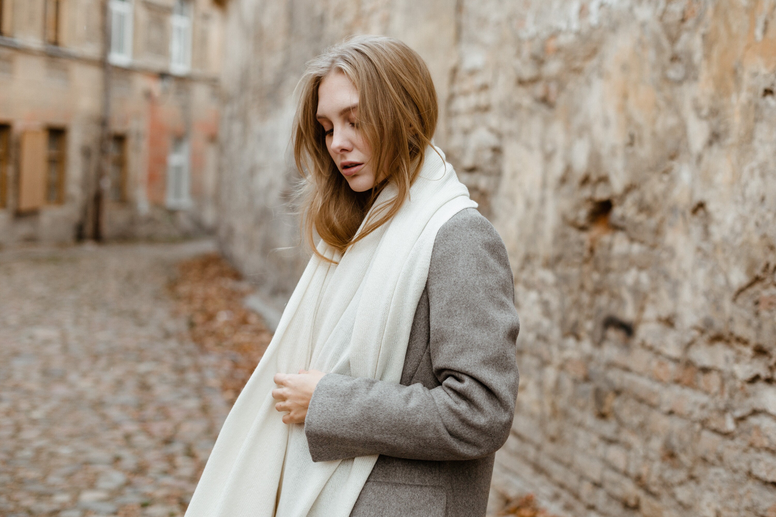 Cashmere Scarf Women. 100 Percent Pure White Long Cashmere Scarf 