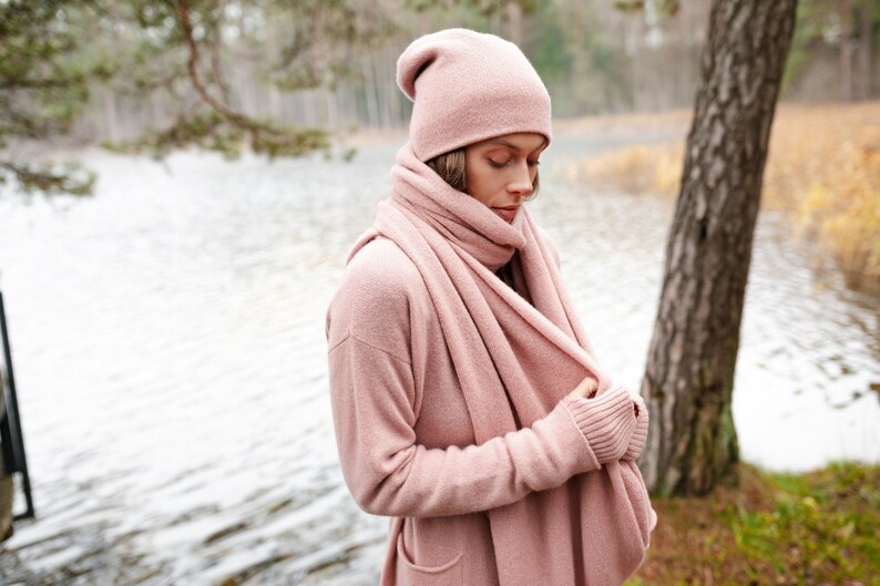 Dusty rose cashmere scarf women. 100 percent pure pink long cashmere scarf. Christmas gift. Organic shawl, winter blanket scarf image 5