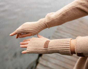Cashmere fingerless mittens for women, camel brown 100% cashmere knit fingerless gloves, rib knit wool arm warmers, fingerless mitts