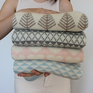 Alpaca baby blanket, jacquard knit wool baby wrap, knitted natural white, light beige, gray throw, baby girl, baby boy, newborn gift