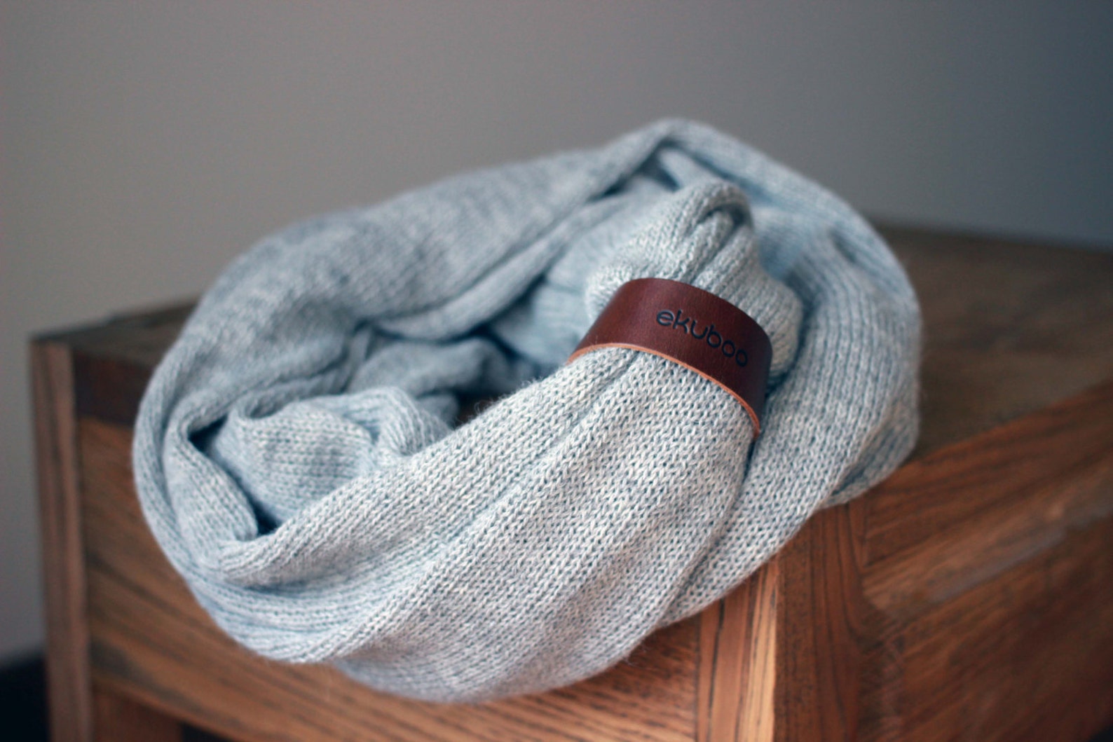 Alpaca Wool Infinity Scarf With Leather Bracelet - Knit Light Gray ...
