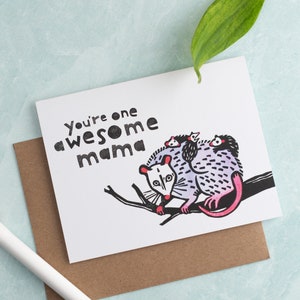 Cartão de felicitações incrível para mamãe, cartão engraçado de dia das mães, cartão de gambá, cartão de aniversário para mãe, cartão do marido, cartão da filha, gambá