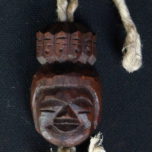 Japan Netsuke mask Enku deity wood carving 1970 hand craft miniature