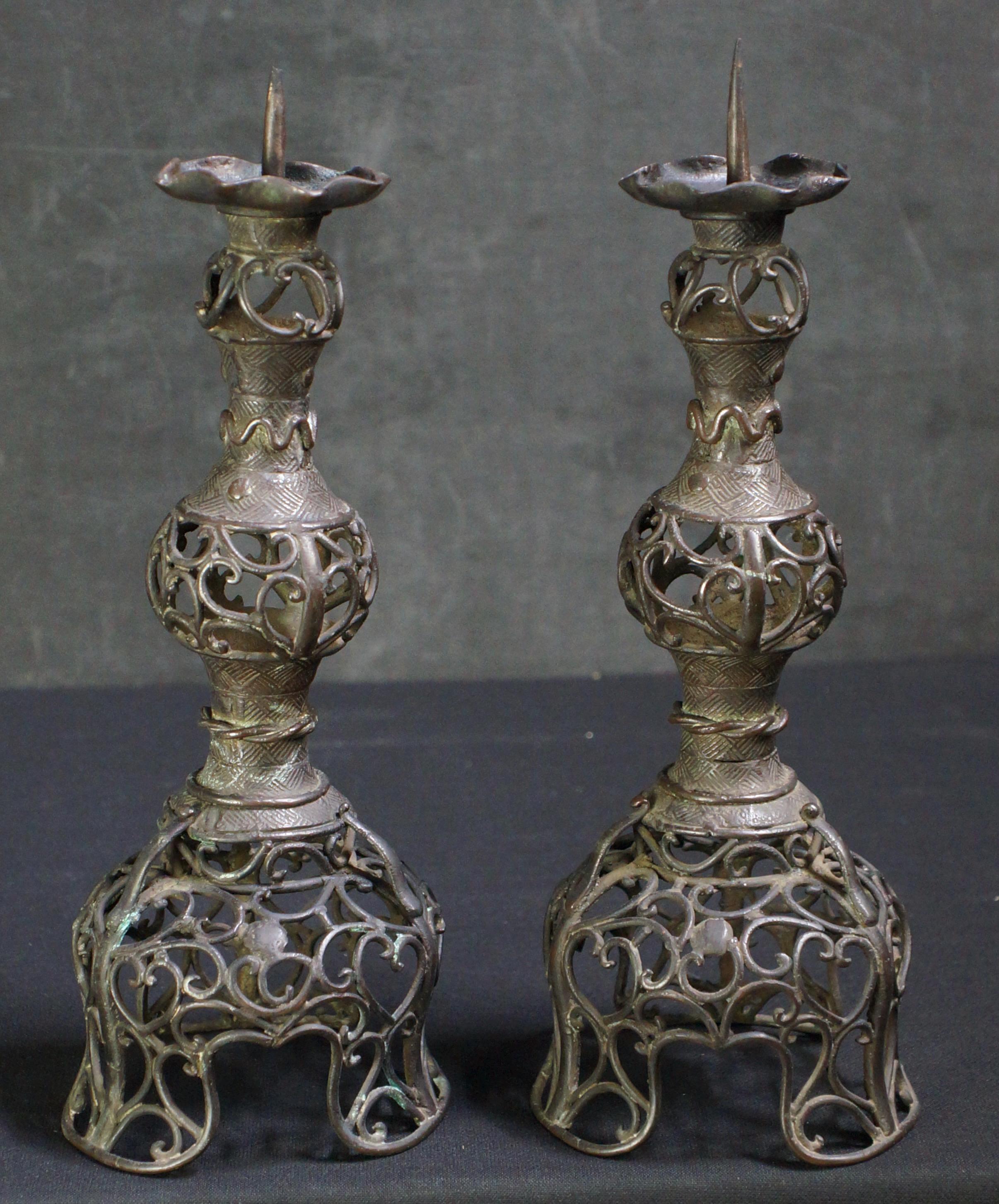 Antique Japanese Beppuzaiku Bronze Candle Stand Sculpture 1750