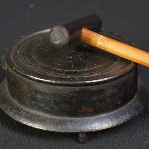 Antique Chanting Buddhist bell Japan monk litany bronze Tataki percussion 1800