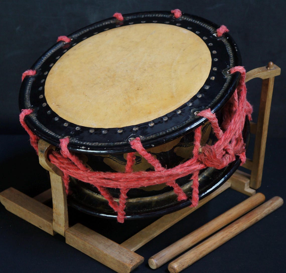 Antique Japan drum Shime-Taiko Noh theater 1880s music instrument, foto 2 di 5
