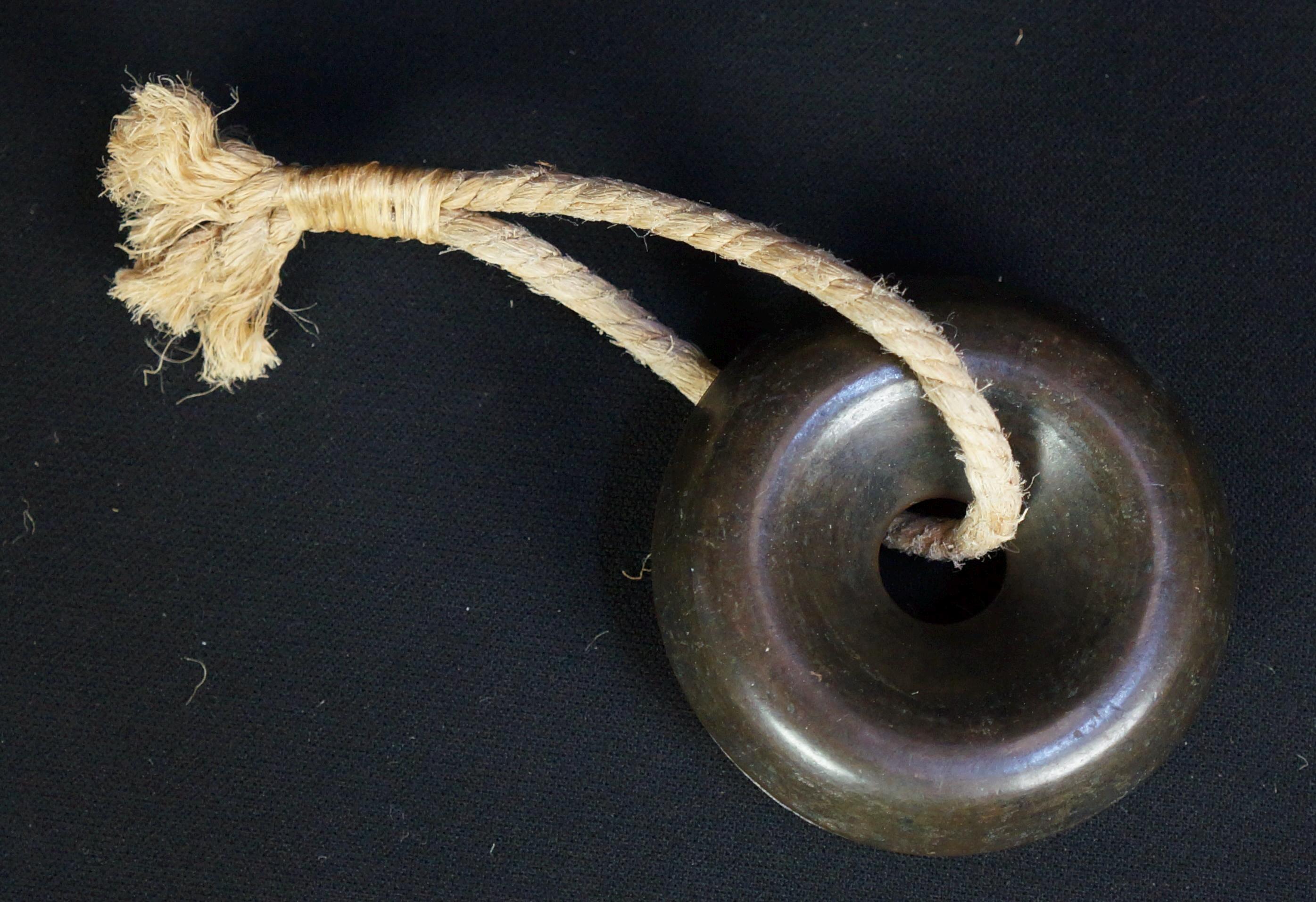 アンティーク 日本製 青銅製 サムライ馬鈴 1800年代 金属工芸品 D