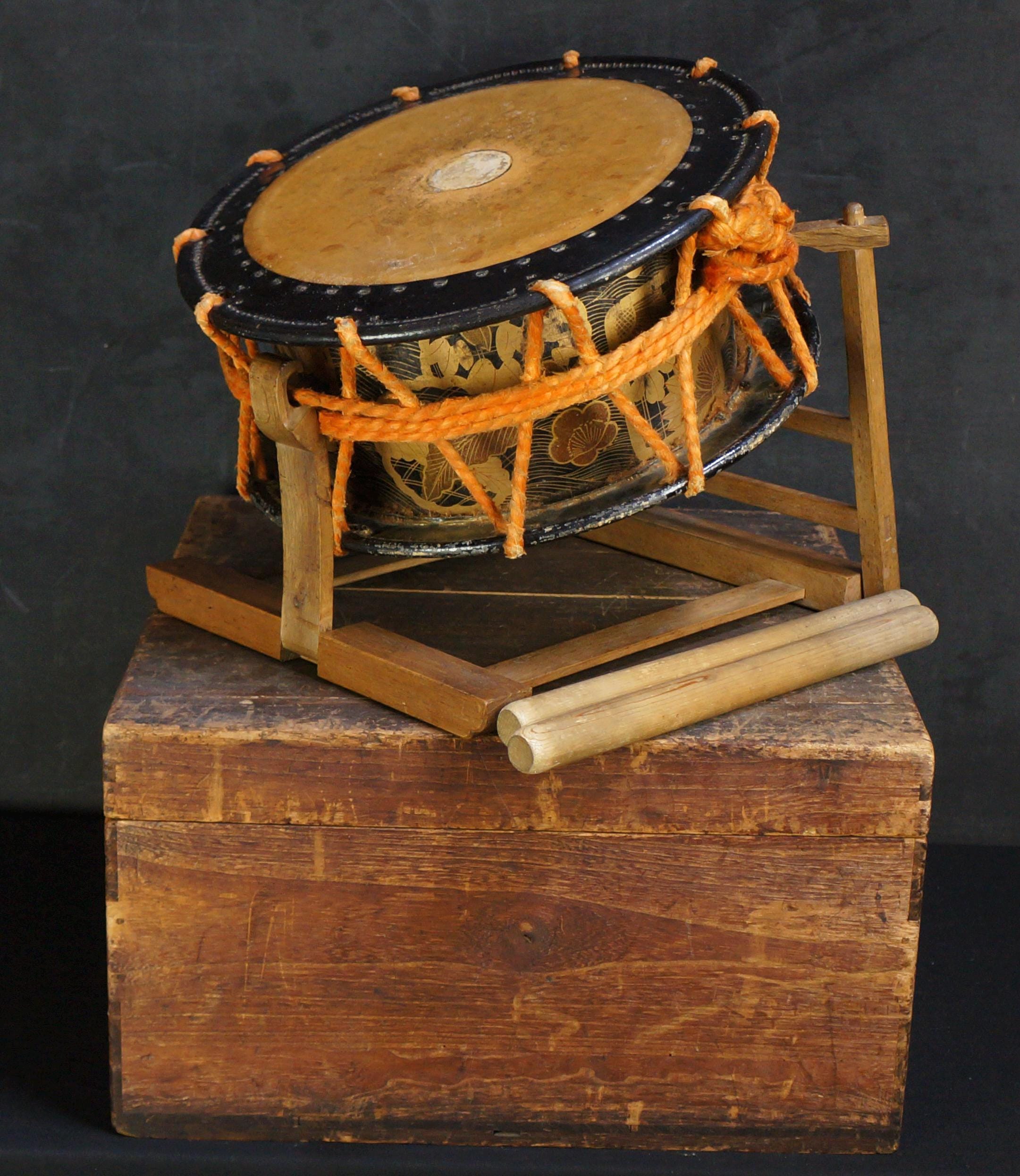 和楽器 taicon 和楽器 taicon 和楽器 taicon Antique Japanese Drum Shime-taiko Noh