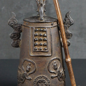 Antique Japan Buddhist bronze bell 1800 fine lost wax craft Tegno