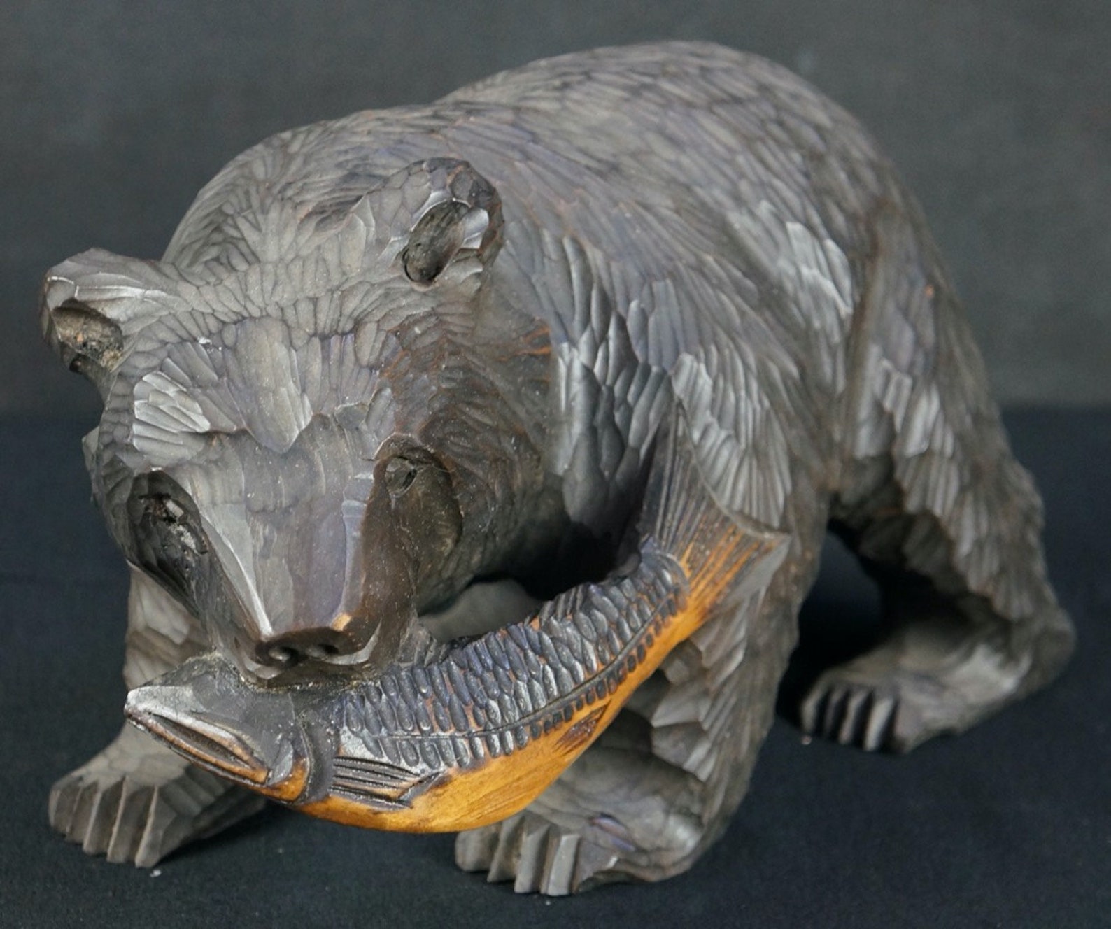 japanese bears hand