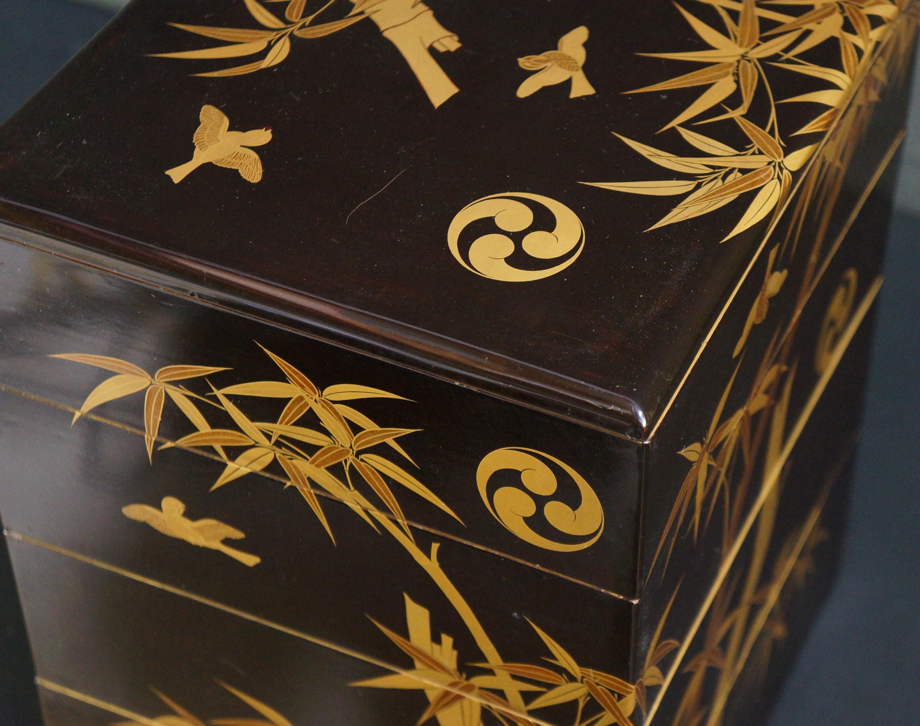 桜*様 金箔の鳥の絵柄 漆器 重箱 日本製漆塗り桜弁当重箱 1900年 輪島手工芸品 - Etsy 日本