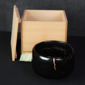 Japan Raku Kuro-Chawan bowl 1900s Tea Ceremony green tea bowl ceramic