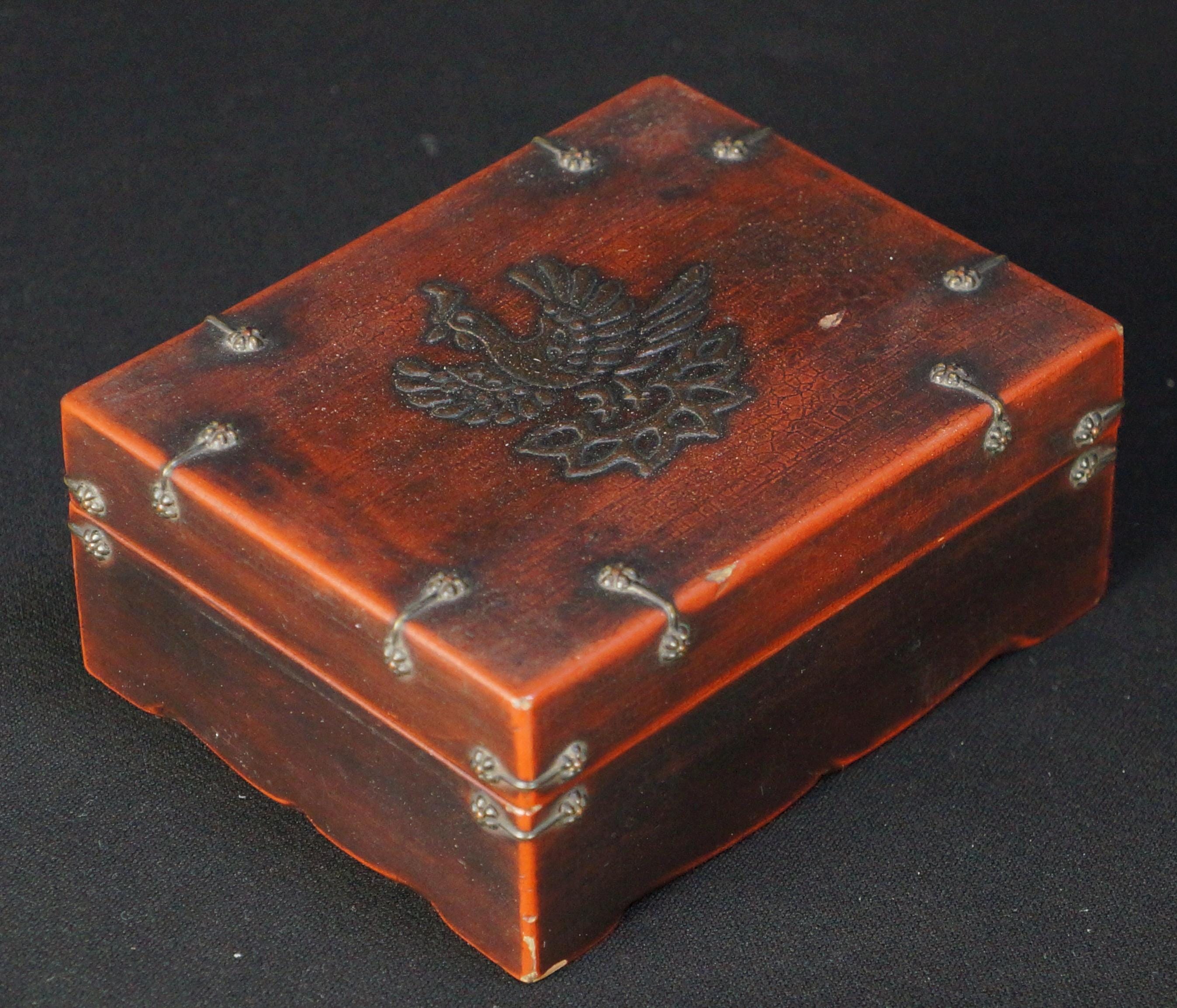 ヴィンテージ   ローズウッド彫刻セット 1960年代 ヴィンテージ ローズウッド彫刻セット 1960年代 Sideboard by E.W.