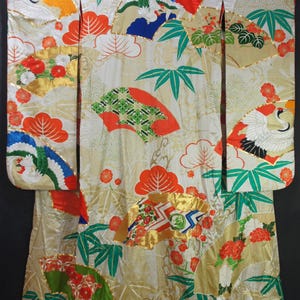 Japan floral Kimono wedding dress Uchikake hand made 1980 silk hand craft