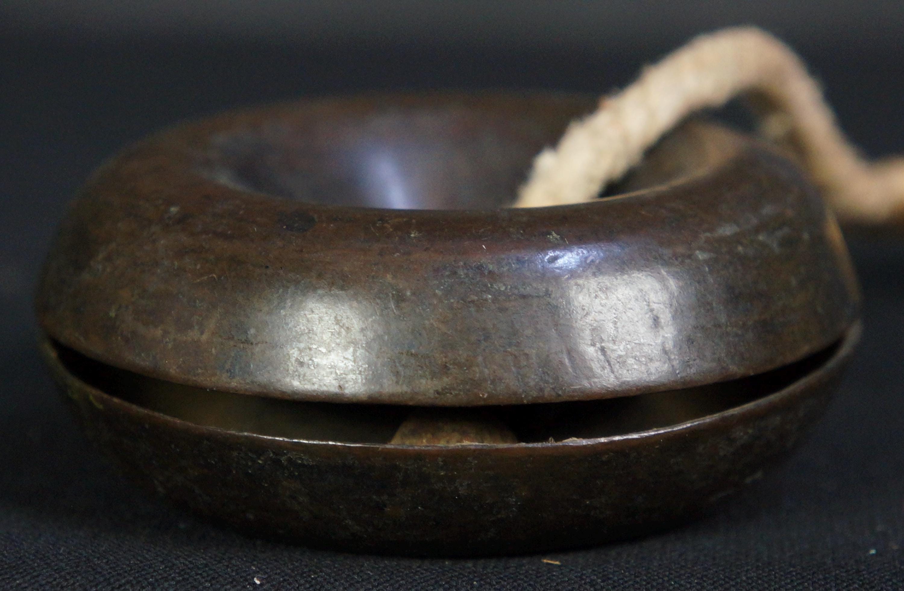 アンティーク 日本製 青銅製 サムライ馬鈴 1800年代 金属工芸品 D